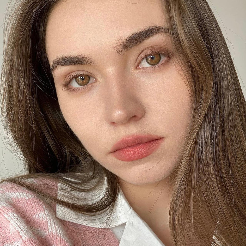 -CLEOPATRA HAZEL